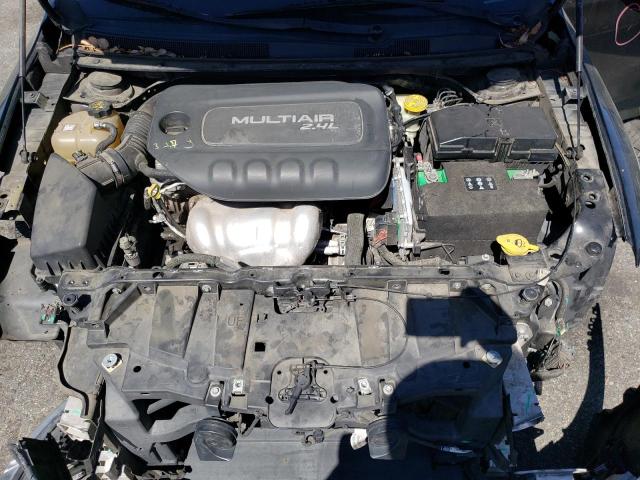 Photo 7 from auction – 2015 CHRYSLER 200 LIMITE with VIN 1C3CCCAB1FN741182