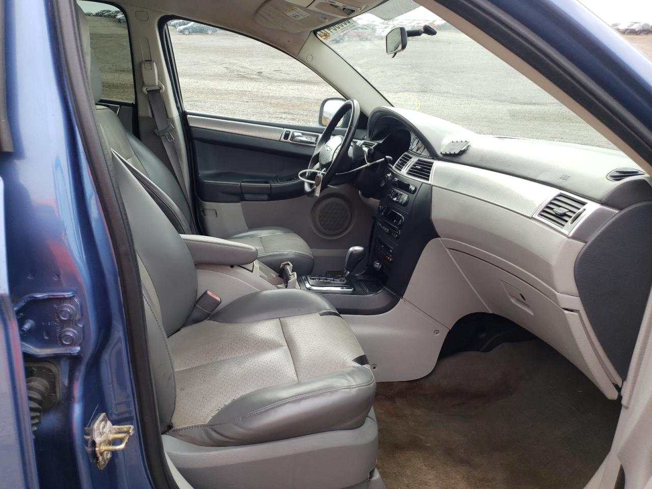 Photo 5 from auction – 2007 CHRYSLER PACIFICA T with VIN 2A8GM68X07R153526
