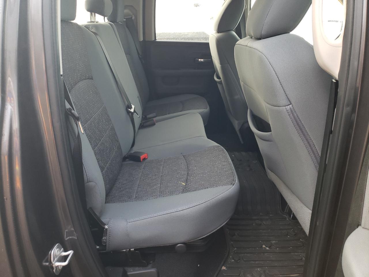 Photo 6 from auction – 2018 RAM 1500 SLT with VIN 1C6RR7GT0JS244265