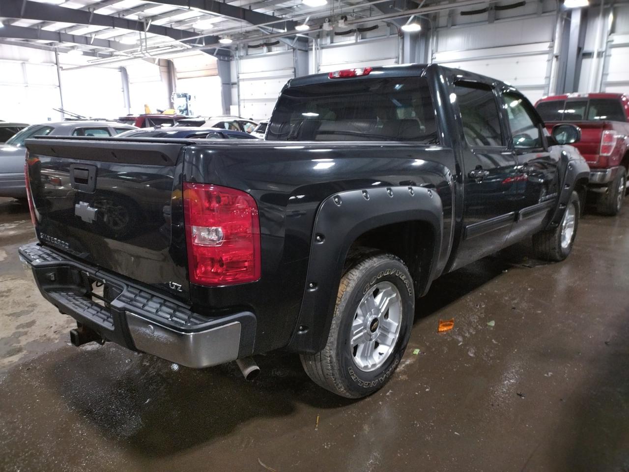 Photo 4 from auction – 2009 CHEVROLET SILVERADO with VIN 2GCEK333891102414
