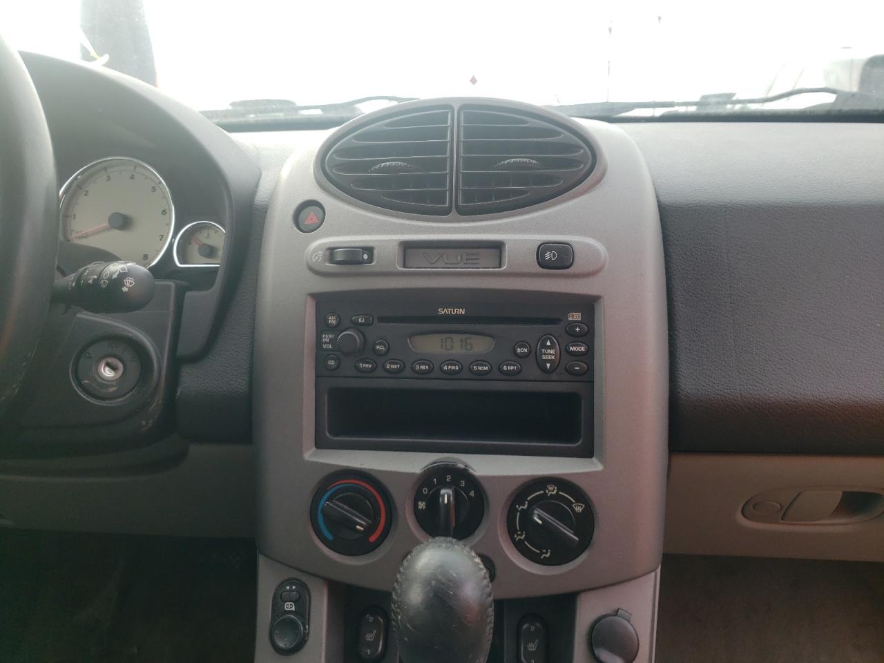 Photo 9 from auction – 2005 SATURN VUE with VIN 5GZCZ53445S820154