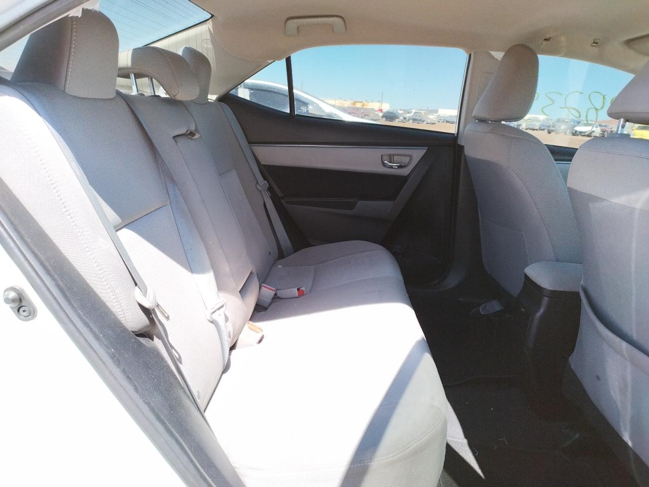 Photo 6 from auction – 2015 TOYOTA COROLLA L with VIN 5YFBURHE9FP337475