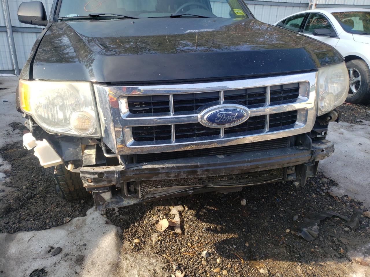 Photo 9 from auction – 2008 FORD ESCAPE XLT with VIN 1FMCU93188KB33403