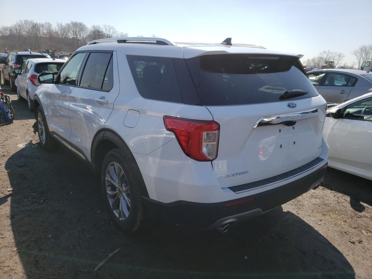 Photo 3 from auction – 2022 FORD EXPLORER L with VIN 1FMSK8FH2NGA80068
