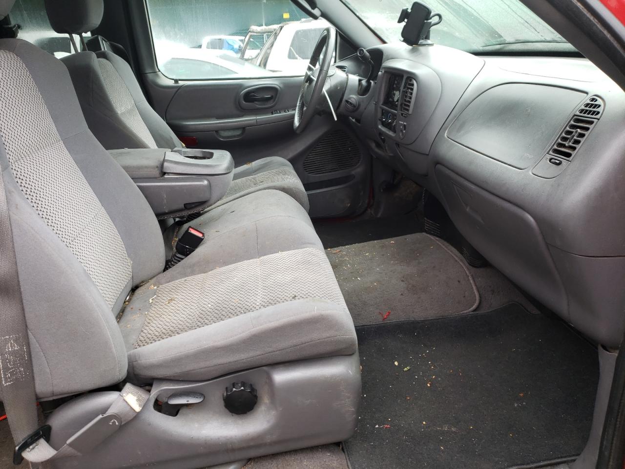 Photo 5 from auction – 2003 FORD F150 with VIN 1FTRX17W93NA62135