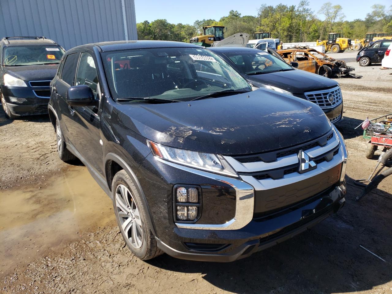 MITSUBISHI OUTLANDER 2021 with VIN JA4APUAU2MU032465 - Photo from auction