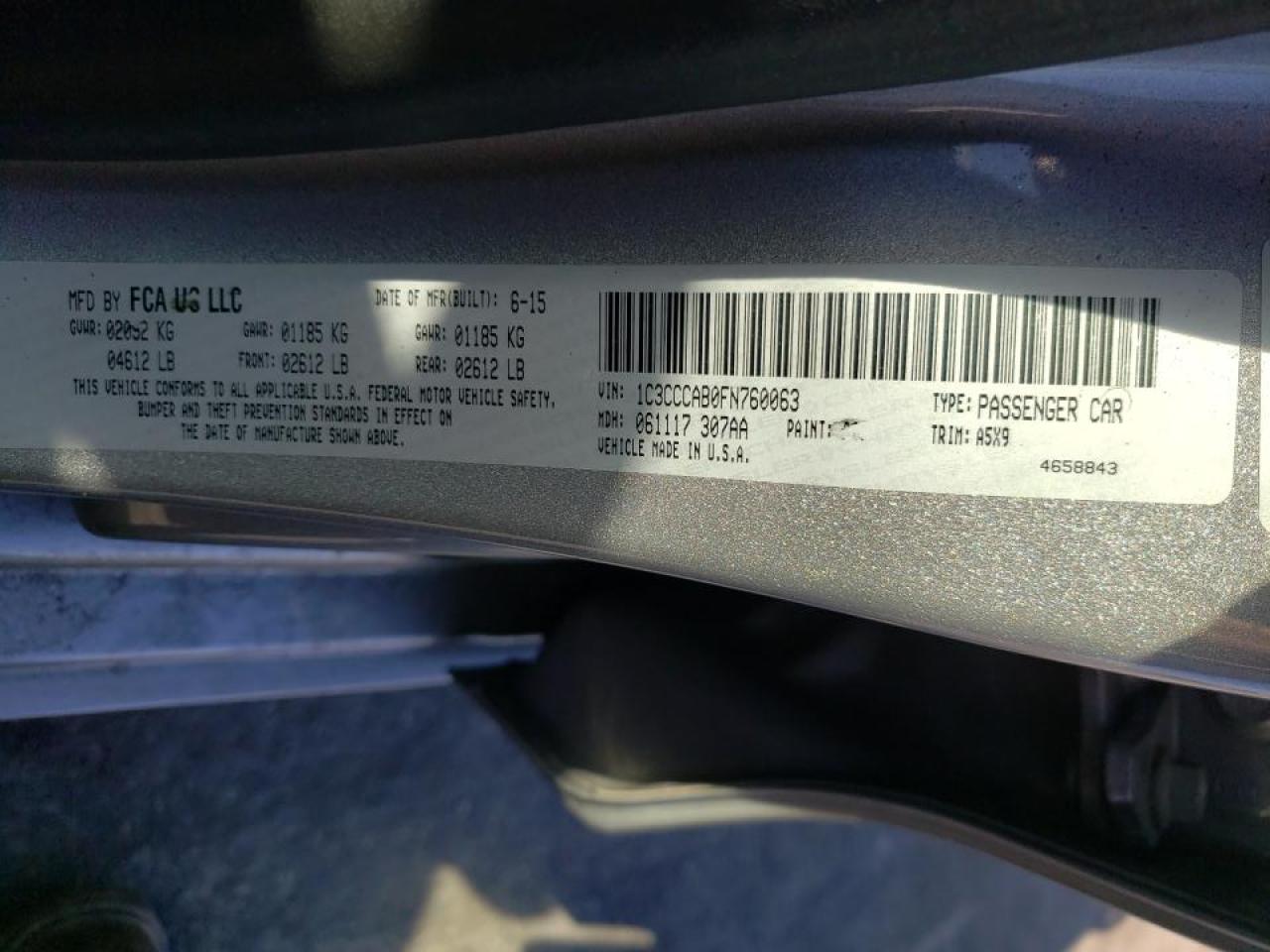 Photo 10 from auction – 2015 CHRYSLER 200 LIMITE with VIN 1C3CCCAB0FN760063
