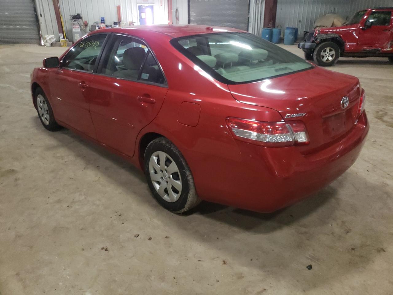 Photo 3 from auction – 2011 TOYOTA CAMRY BASE with VIN 4T4BF3EK6BR088696