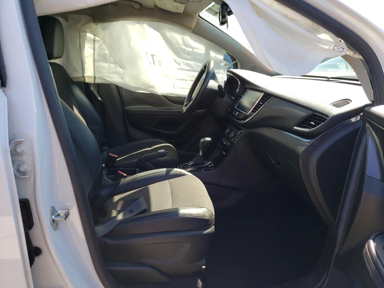 Photo 5 from auction – 2017 BUICK ENCORE SPO with VIN KL4CJ1SB8HB182944