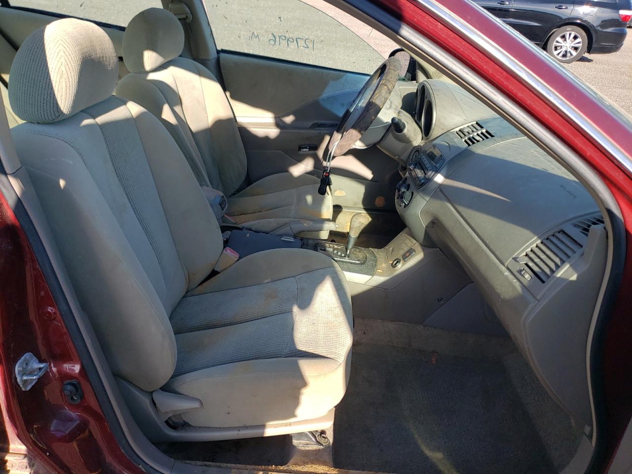 Photo 5 from auction – 2002 NISSAN ALTIMA with VIN 1N4AL11D12C710633