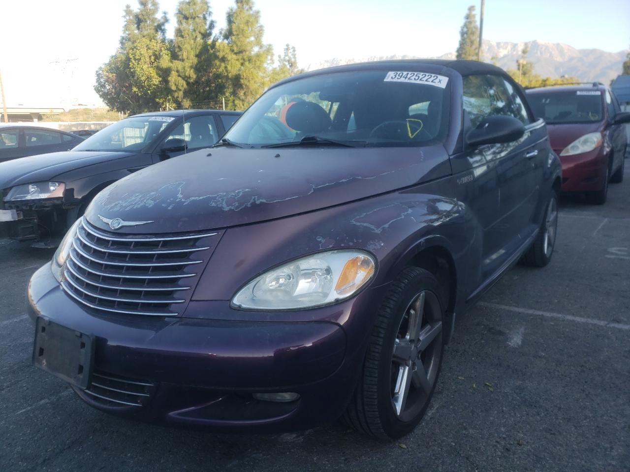 Photo 2 from auction – 2005 CHRYSLER PT CRUISER with VIN 3C3AY75S15T501476