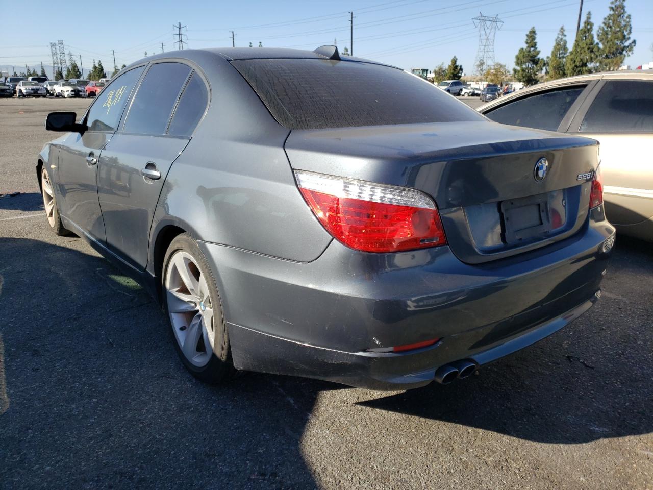 Photo 3 from auction – 2008 BMW 528 I with VIN WBANU53578CT04464