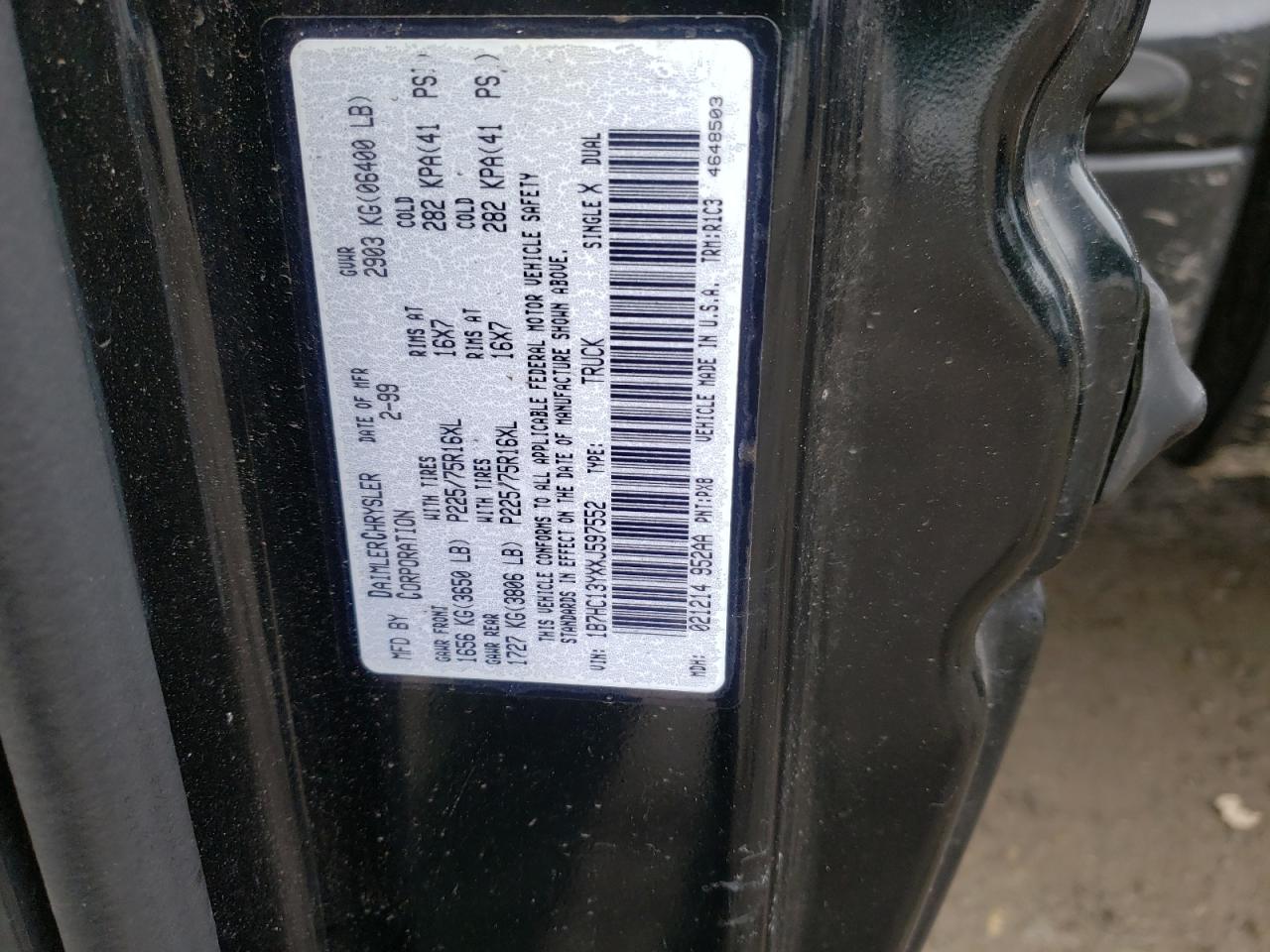 Photo 10 from auction – 1999 DODGE RAM 1500 with VIN 1B7HC13YXXJ597552