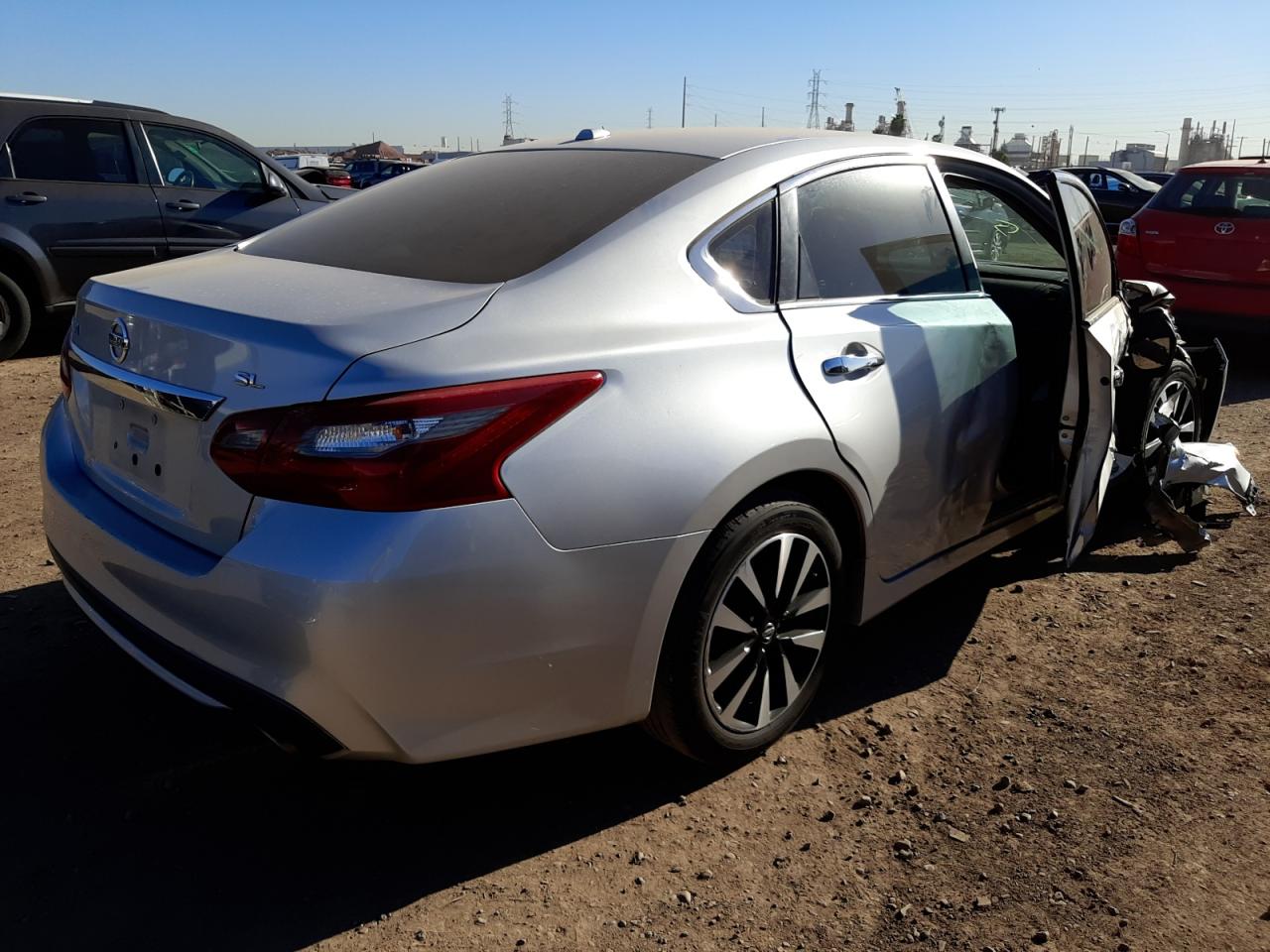Photo 4 from auction – 2018 NISSAN ALTIMA 2.5 with VIN 1N4AL3AP1JC111669