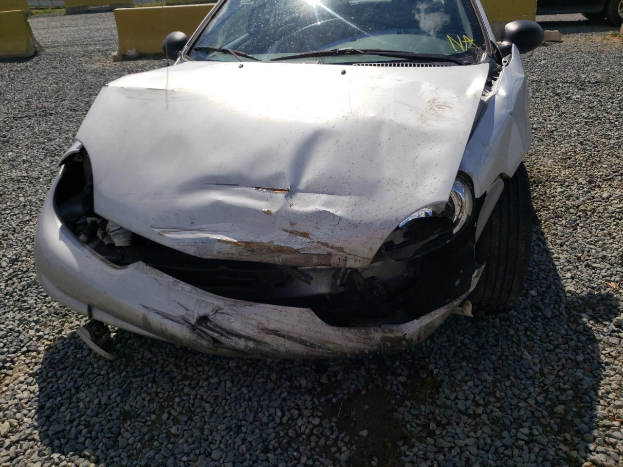 Photo 9 from auction – 2001 DODGE NEON SE with VIN 1B3ES46C51D163151