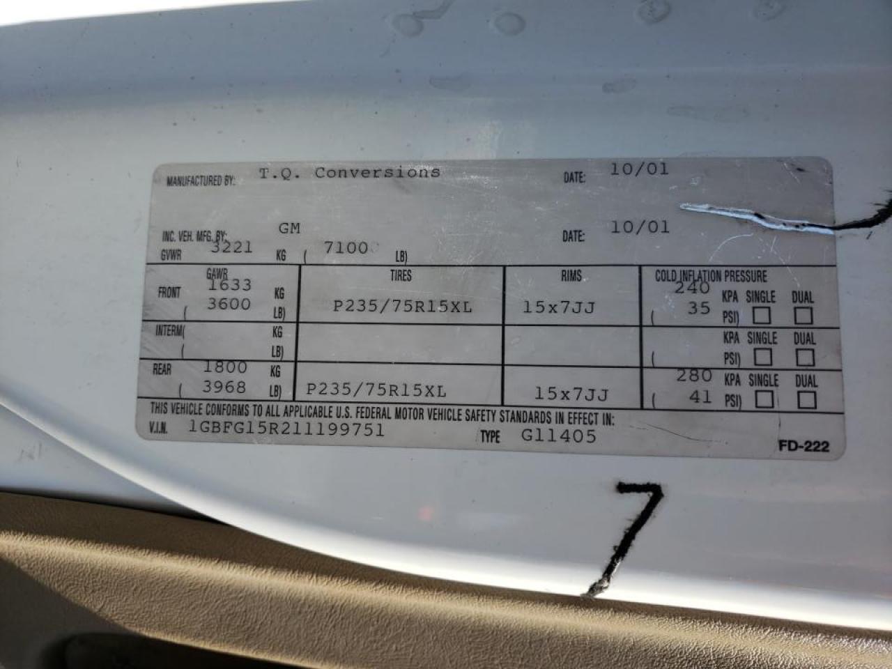 Photo 10 from auction – 2001 CHEVROLET EXPRESS G1 with VIN 1GBFG15R211199751