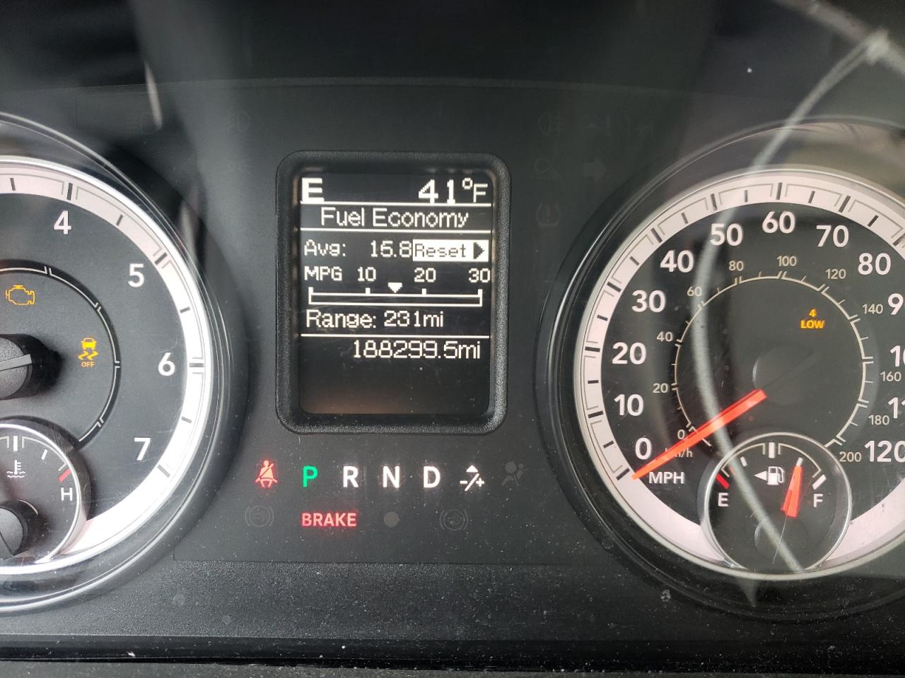 Photo 8 from auction – 2016 RAM 1500 SLT with VIN 1C6RR7GT8GS245057