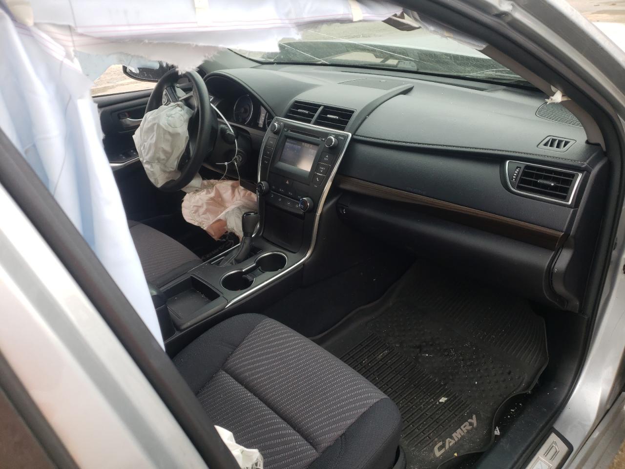 Photo 5 from auction – 2016 TOYOTA CAMRY LE with VIN 4T4BF1FKXGR552602