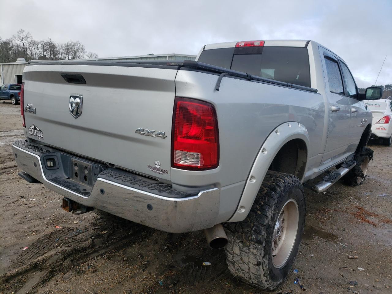 Photo 4 from auction – 2014 RAM 2500 SLT with VIN 3C6UR5DJ2EG206115