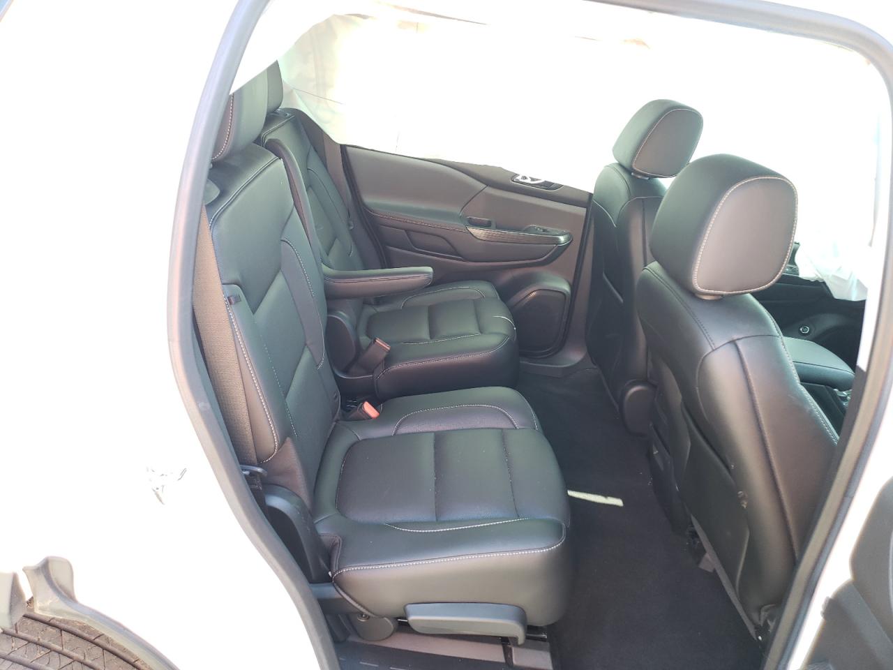 Photo 6 from auction – 2019 GMC ACADIA SLT with VIN 1GKKNMLS0KZ257967