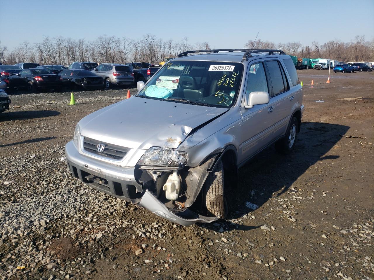 Photo 2 from auction – 2001 HONDA CR-V SE with VIN JHLRD18761C002213