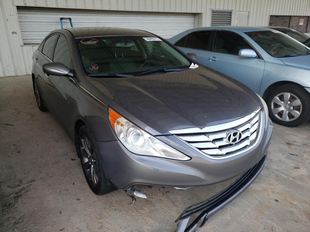 HYUNDAI SONATA SE 2012 with VIN 5NPEC4AB5CH423510 - Photo from auction