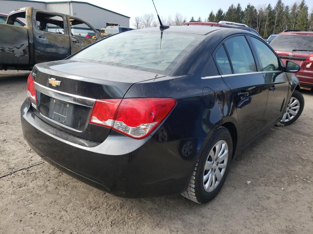 Photo 4 from auction – 2011 CHEVROLET CRUZE LS with VIN 1G1PC5SH3B7304688