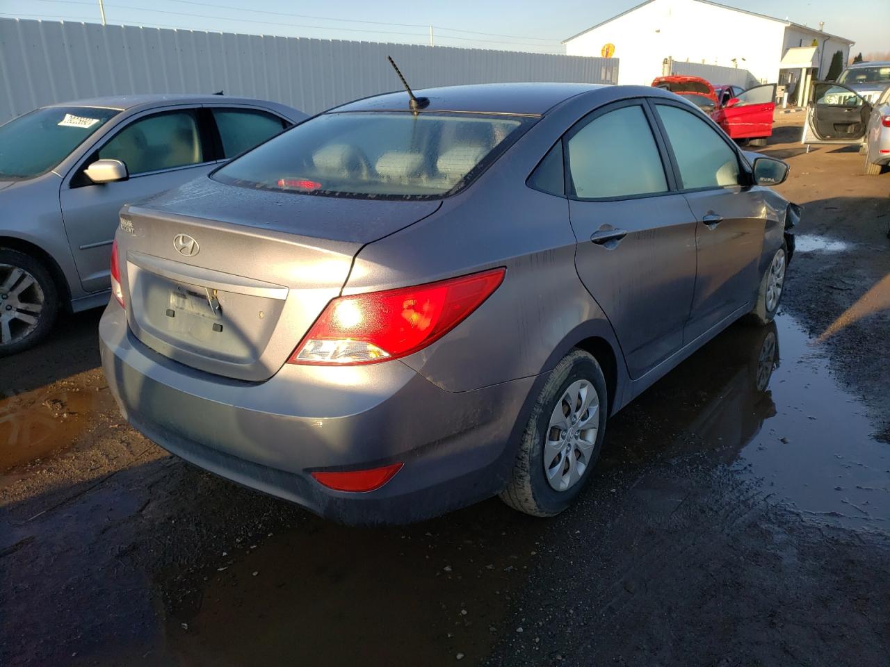 Photo 4 from auction – 2017 HYUNDAI ACCENT SE with VIN KMHCT4AE9HU282242