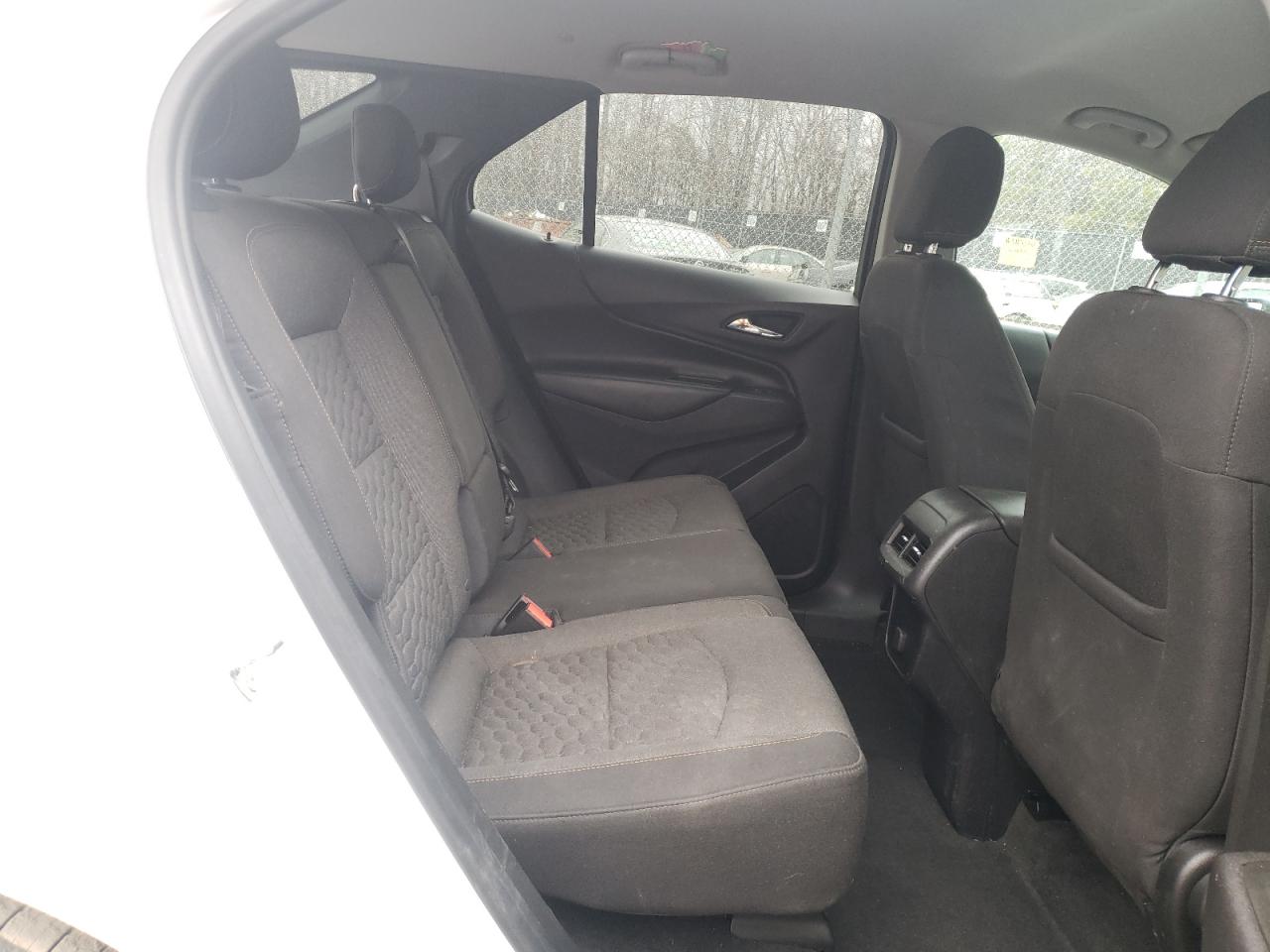 Photo 6 from auction – 2018 CHEVROLET EQUINOX LT with VIN 3GNAXJEV8JS559307