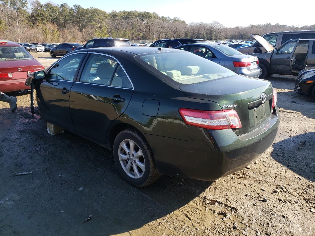 Photo 3 from auction – 2011 TOYOTA CAMRY BASE with VIN 4T1BF3EK1BU685524