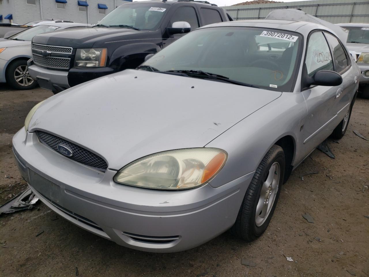 Photo 2 from auction – 2004 FORD TAURUS SES with VIN 1FAFP55S44A176066