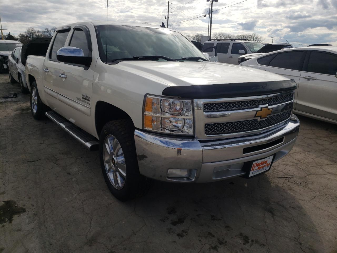 CHEVROLET SILVERADO 2013 with VIN 3GCPCSE0XDG192877 - Photo from auction