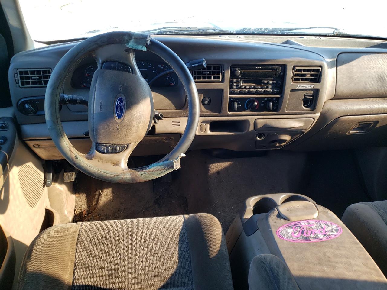 Photo 9 from auction – 2002 FORD EXCURSION with VIN 1FMNU40LX2ED49941