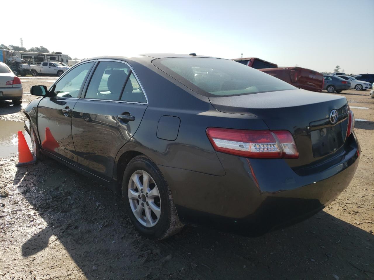 Photo 3 from auction – 2011 TOYOTA CAMRY BASE with VIN 4T4BF3EK2BR159019