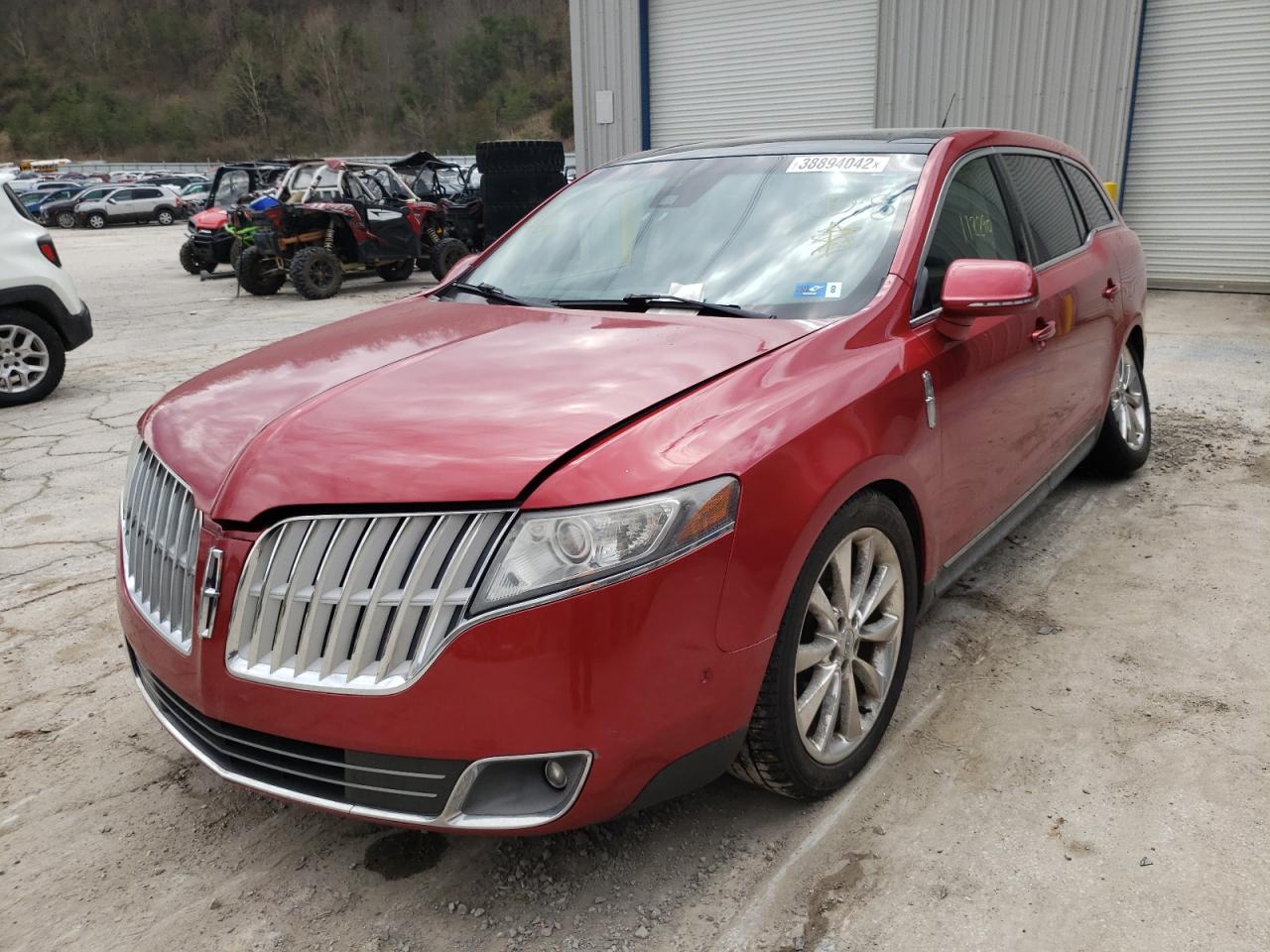 Photo 2 from auction – 2010 LINCOLN MKT with VIN 2LMHJ5AT2ABJ28133