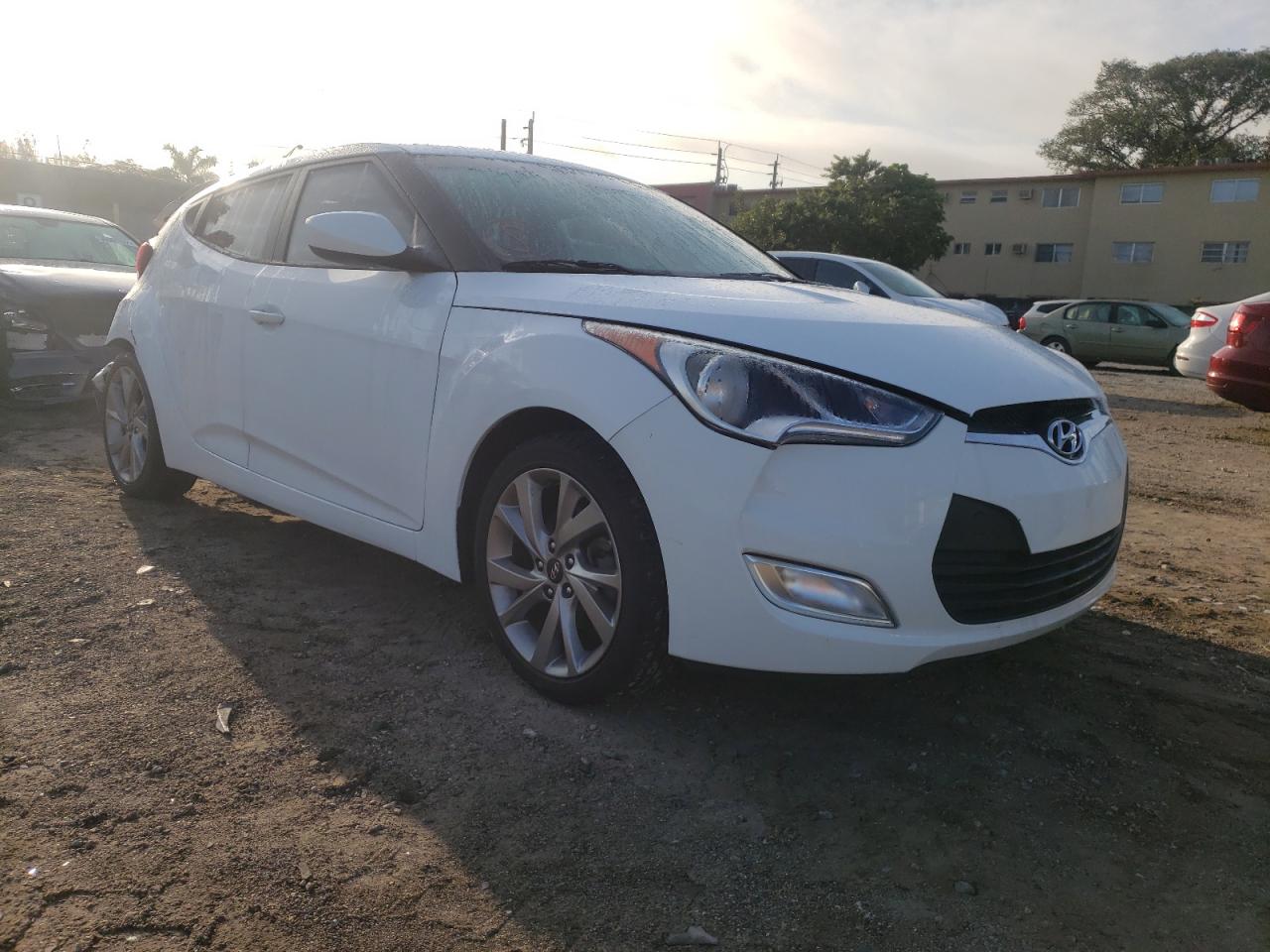 HYUNDAI VELOSTER 2017 with VIN KMHTC6AD4HU310645 - Photo from auction