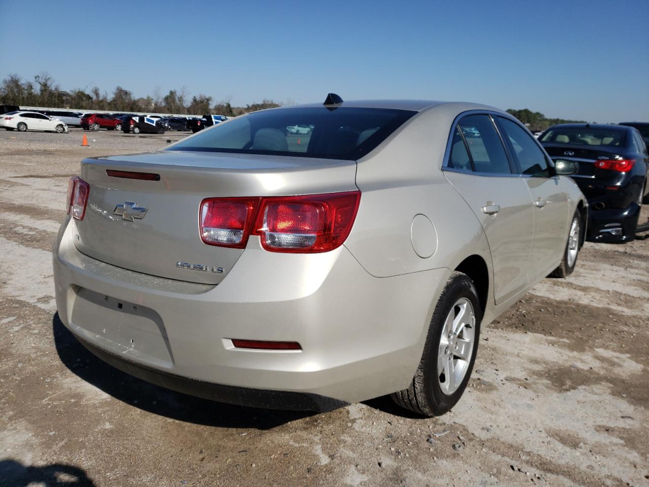 Photo 4 from auction – 2014 CHEVROLET MALIBU LS with VIN 1G11A5SL7EF291261