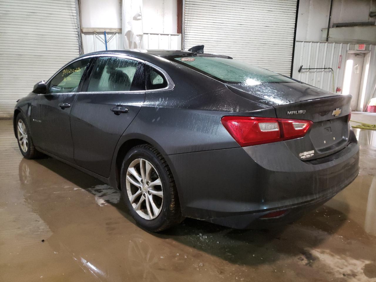 Photo 3 from auction – 2016 CHEVROLET MALIBU LT with VIN 1G1ZE5ST5GF221557