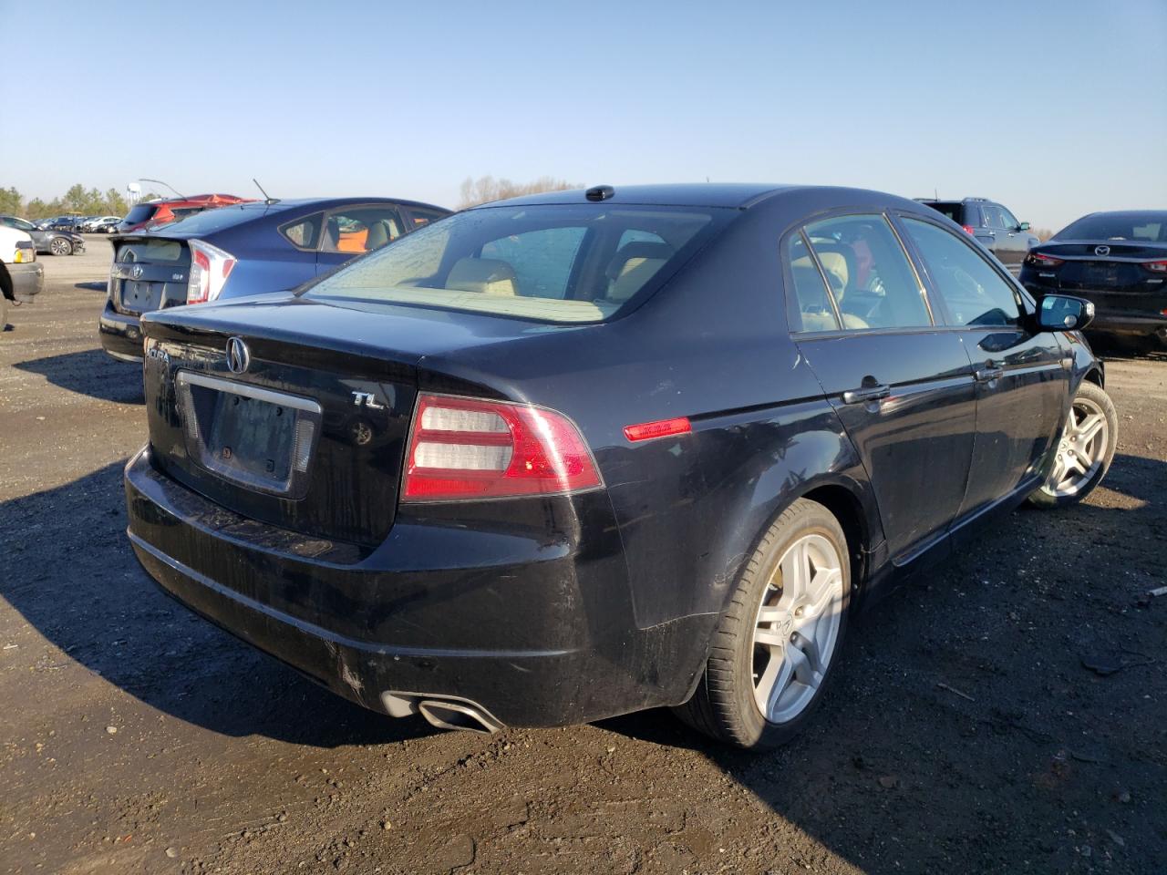 Photo 4 from auction – 2007 ACURA TL with VIN 19UUA662X7A021261