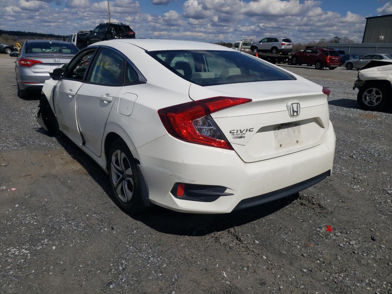 Photo 3 from auction – 2018 HONDA CIVIC with VIN 2HGFC2F55JH519818