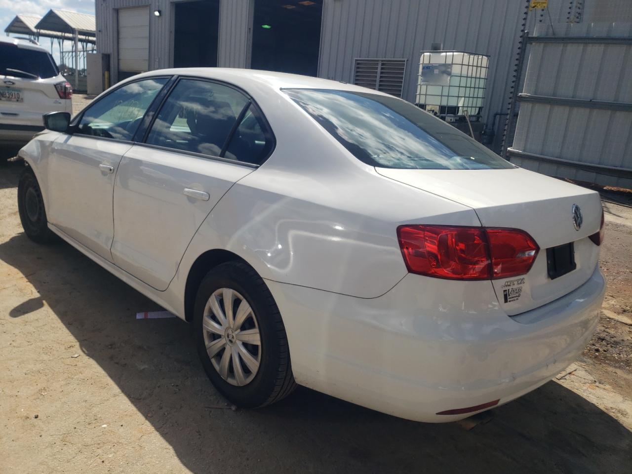 Photo 3 from auction – 2012 VOLKSWAGEN JETTA BASE with VIN 3VW2K7AJ1CM410372