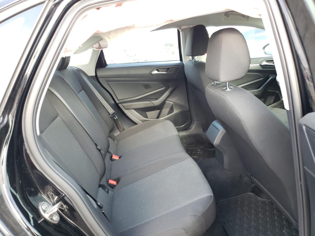 Photo 6 from auction – 2019 VOLKSWAGEN JETTA S with VIN 3VWCB7BU8KM237980