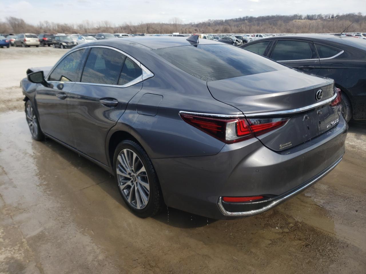 Photo 3 from auction – 2021 LEXUS ES 250 BAS with VIN 58AD11D18MU001472