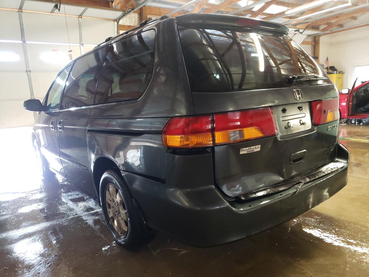 Photo 3 from auction – 2004 HONDA ODYSSEY EX with VIN 5FNRL18834B111650