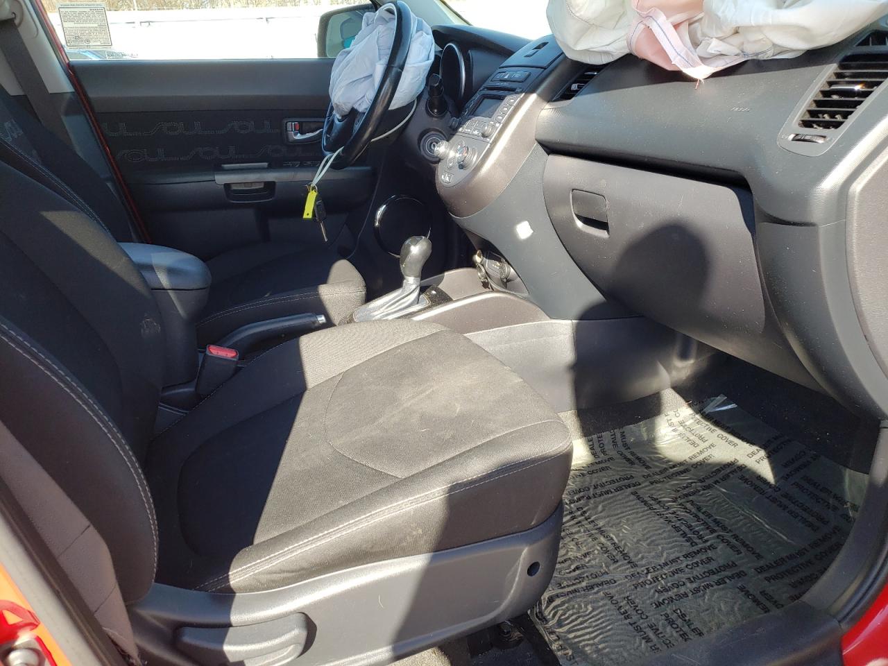 Photo 5 from auction – 2013 KIA SOUL + with VIN KNDJT2A66D7483999