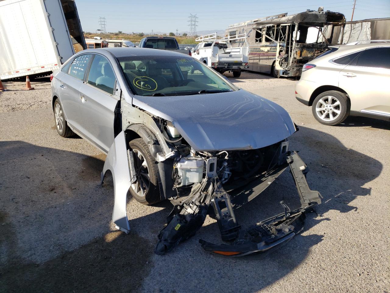 HYUNDAI SONATA SPO 2015 with VIN 5NPE34AF3FH212216 - Photo from auction