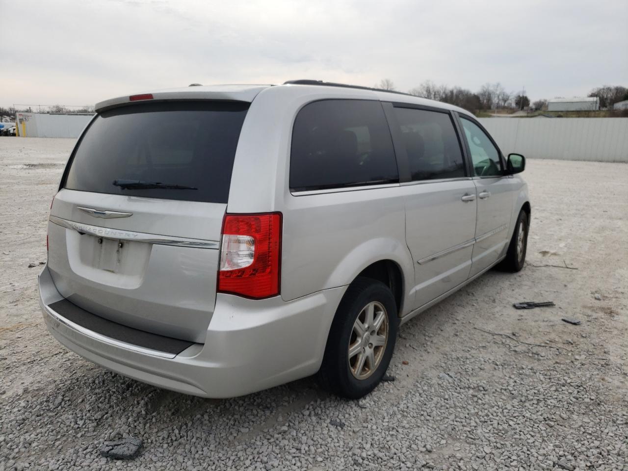Photo 4 from auction – 2012 CHRYSLER TOWN & COU with VIN 2C4RC1BG4CR188630