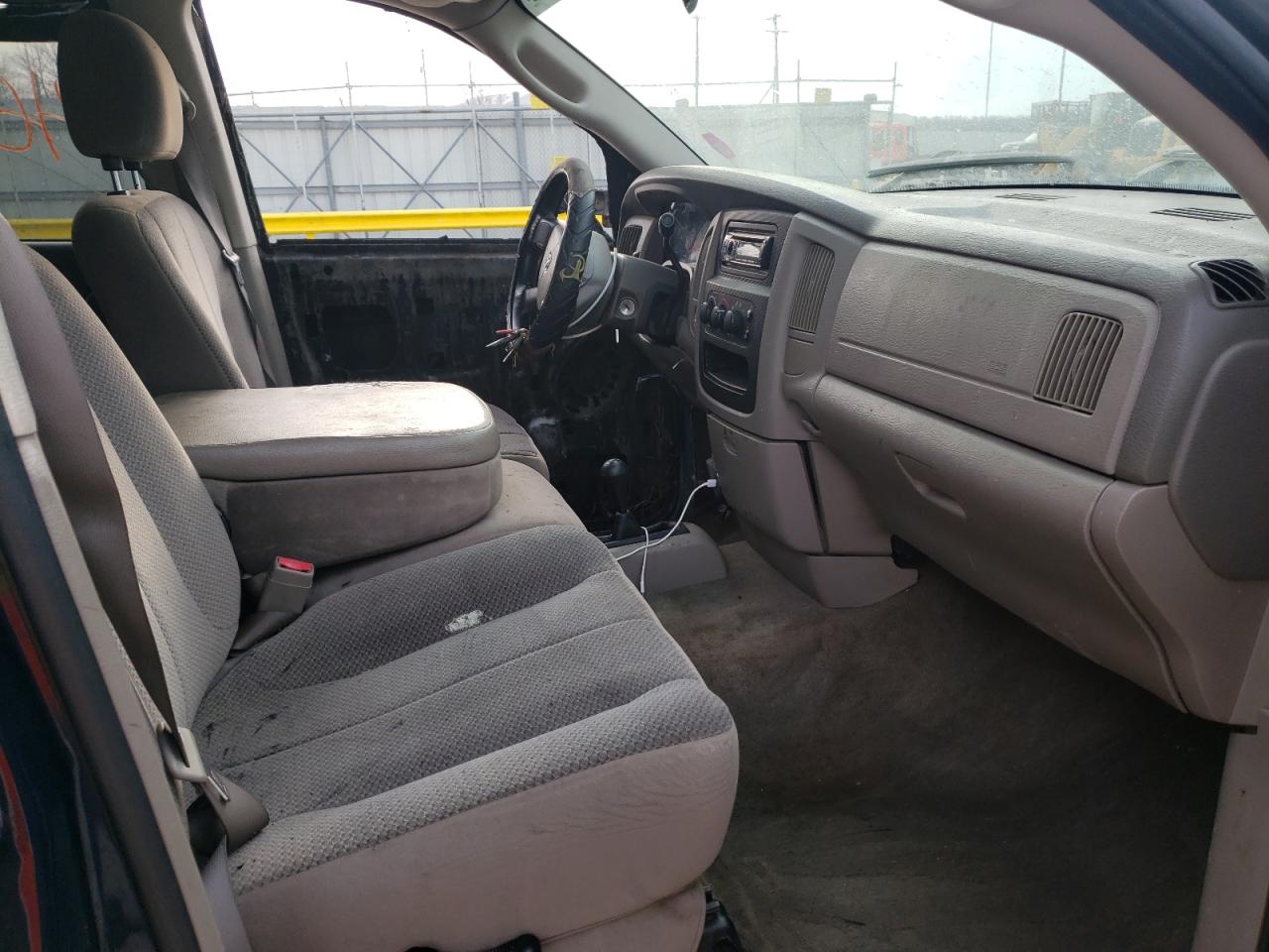 Photo 5 from auction – 2005 DODGE RAM 1500 S with VIN 1D7HU18D25S162962