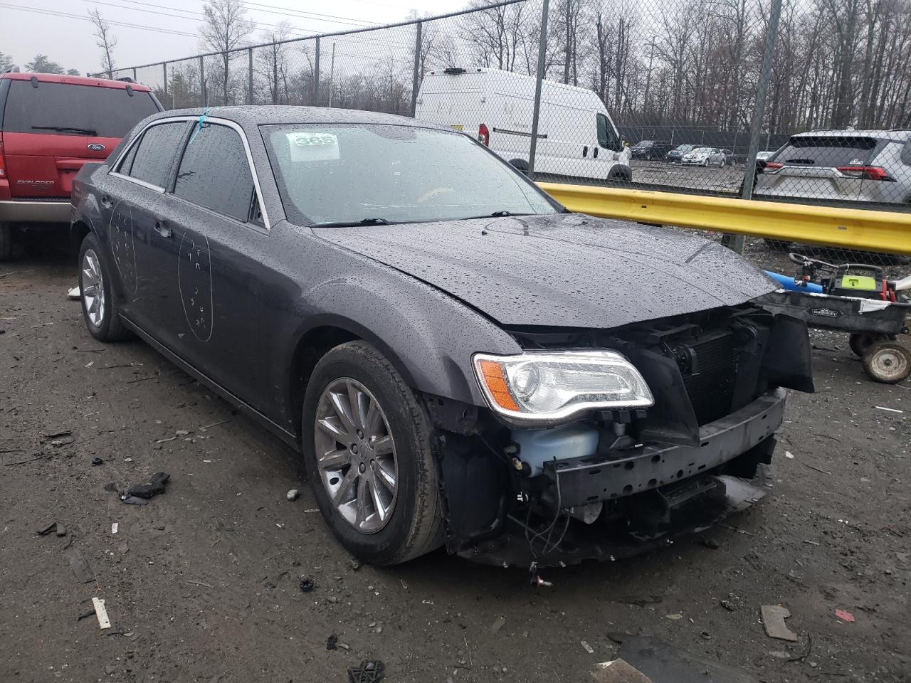 Photo 13 from auction – 2013 CHRYSLER 300C with VIN 2C3CCAEG2DH621276