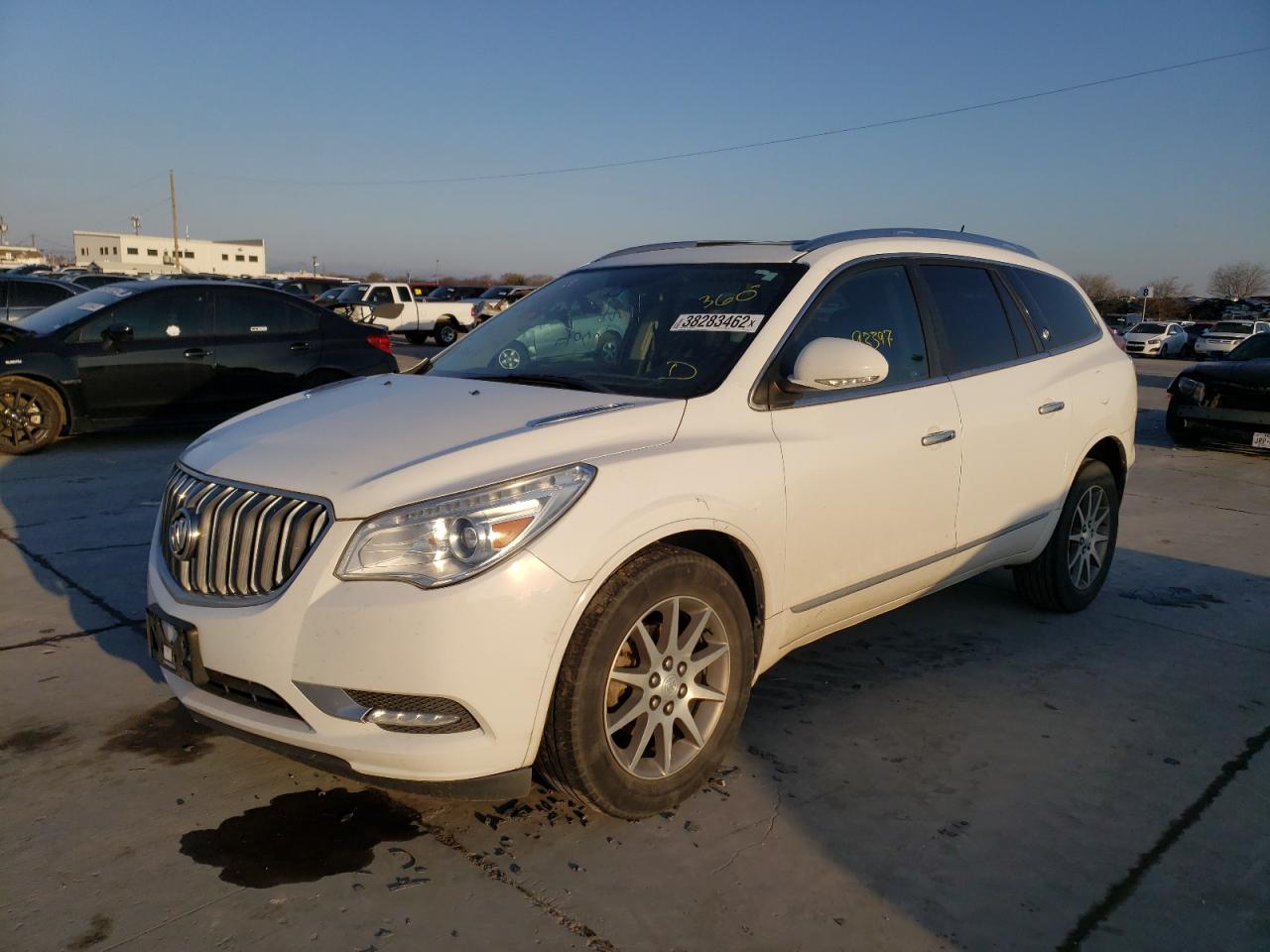 Photo 2 from auction – 2016 BUICK ENCLAVE with VIN 5GAKRBKDXGJ281837